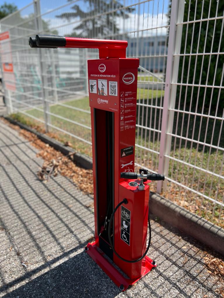 Station de reparation - Hakken