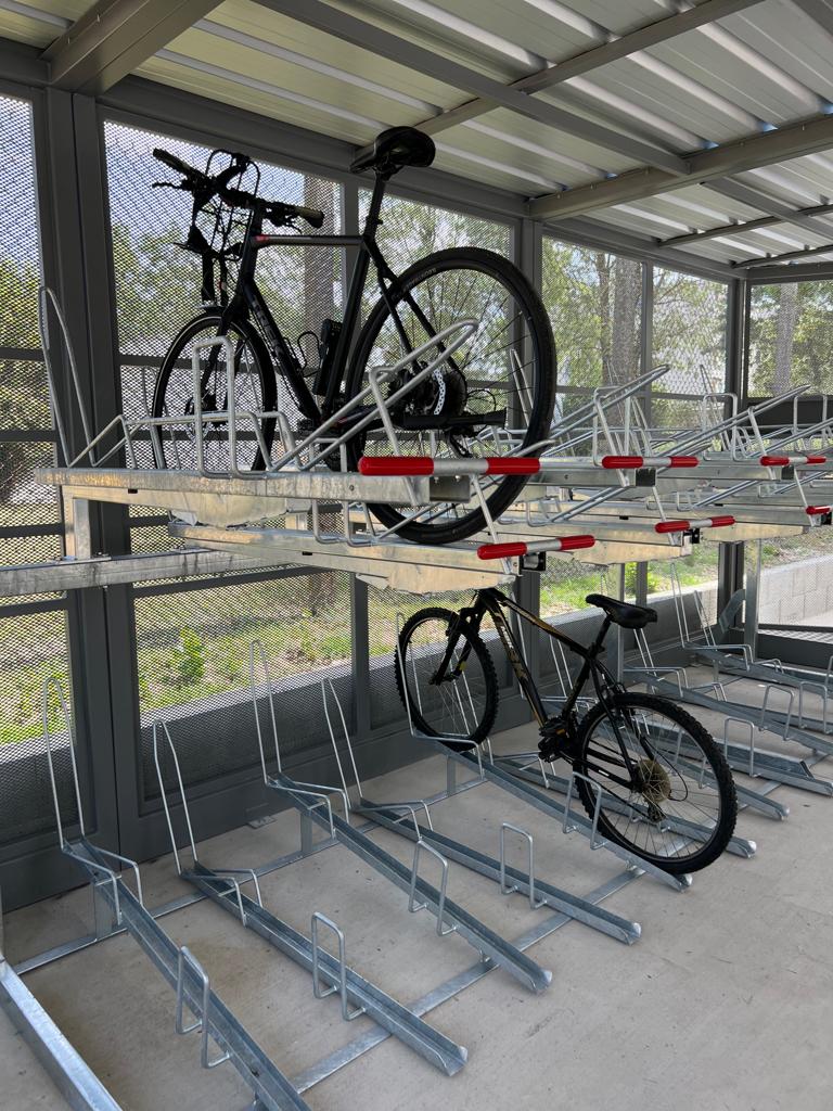 rangements double étage